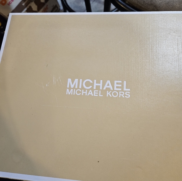 Michael Kors size 6 Damita Wedge Sandals - Picture 7 of 7